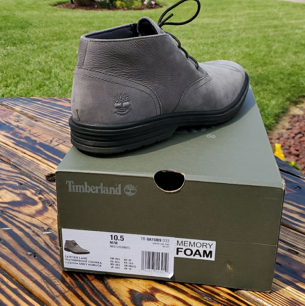 Mens 10.5 grey timberland boot - Picture 1 of 1